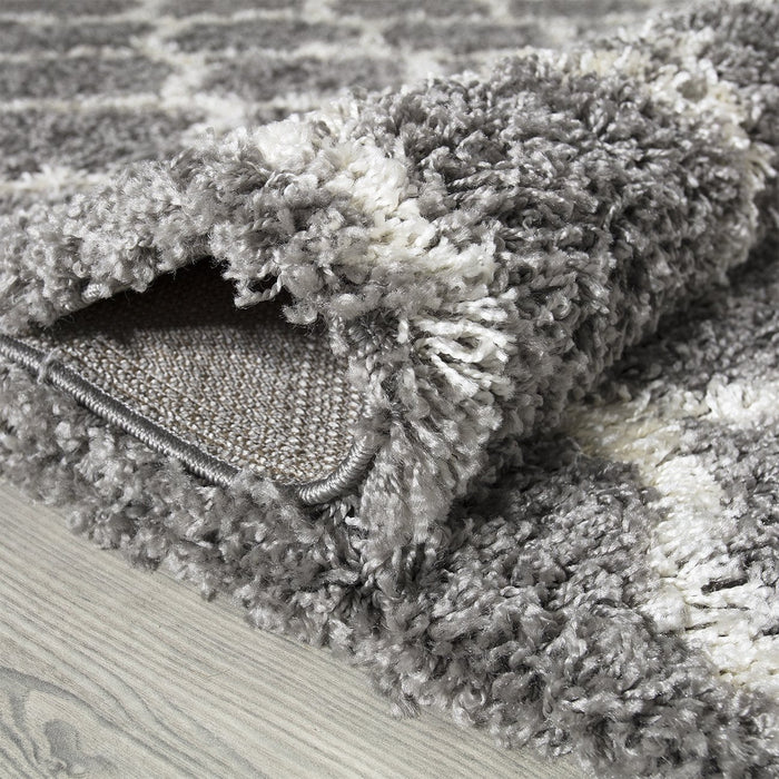 Trellis Shaggy Grey & White Rug (V2)